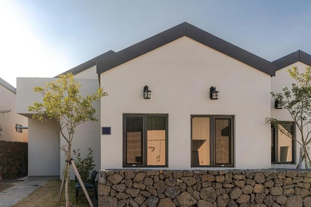 Guest house Jeju Leval Homme The Gwangnyeong Forest South Korea