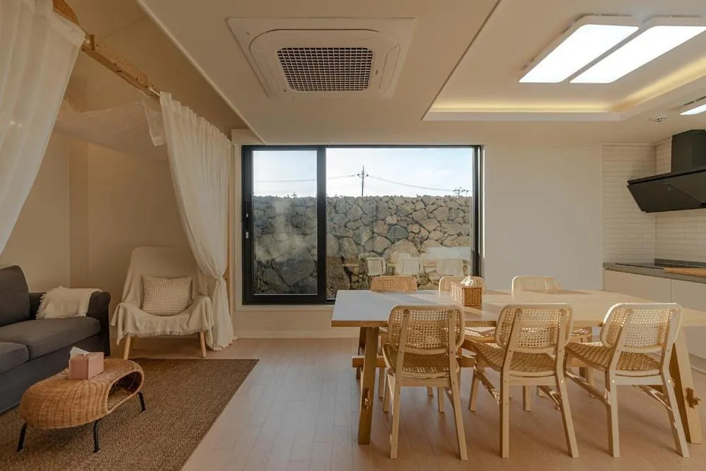 Jeju Leval Homme The Gwangnyeong Forest Guest house